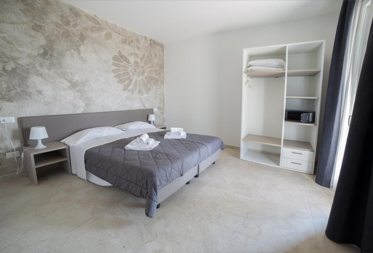 Residence Molino - Holiday Apartments Manerba del Garda Buitenkant foto