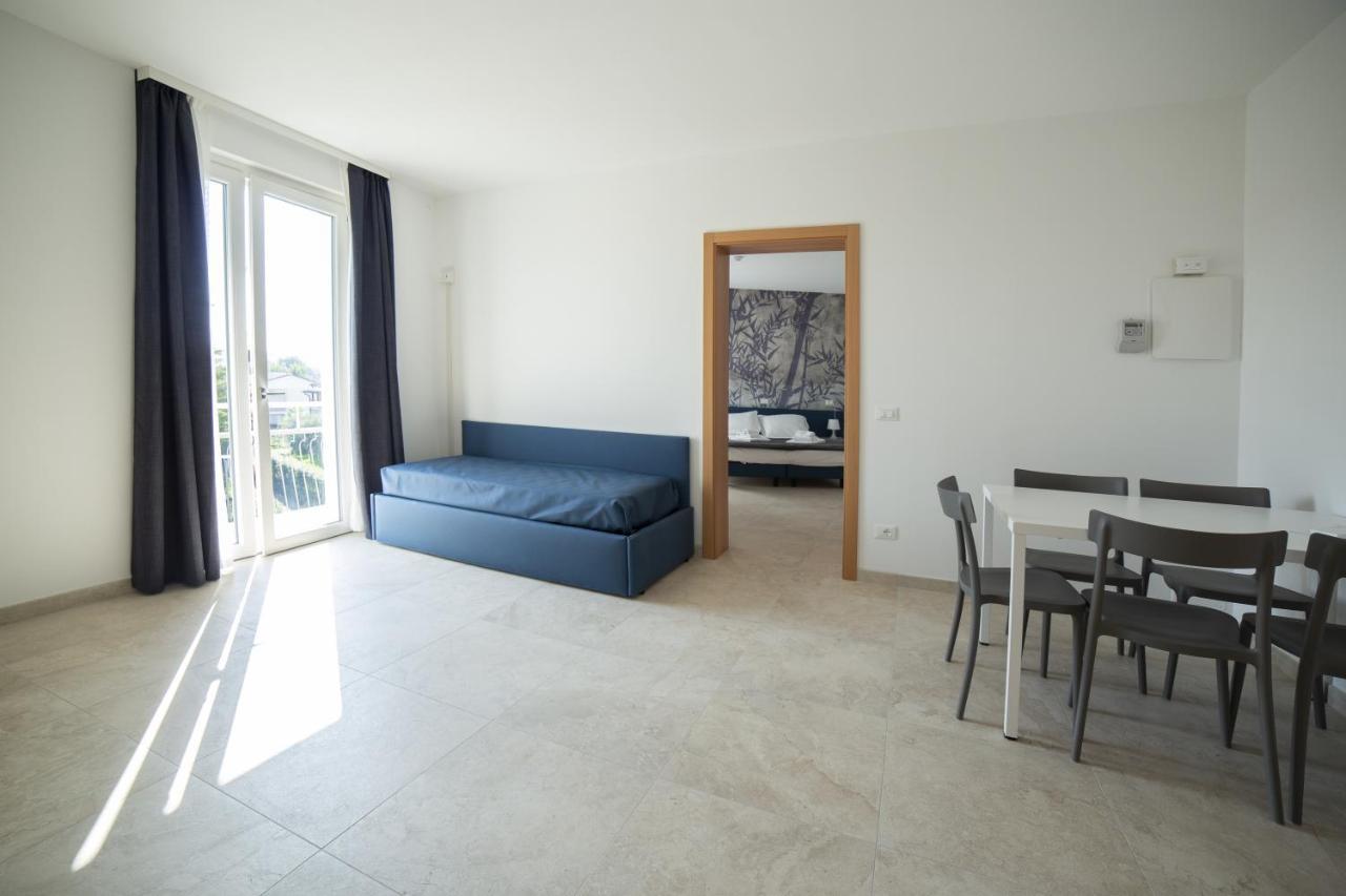 Residence Molino - Holiday Apartments Manerba del Garda Buitenkant foto