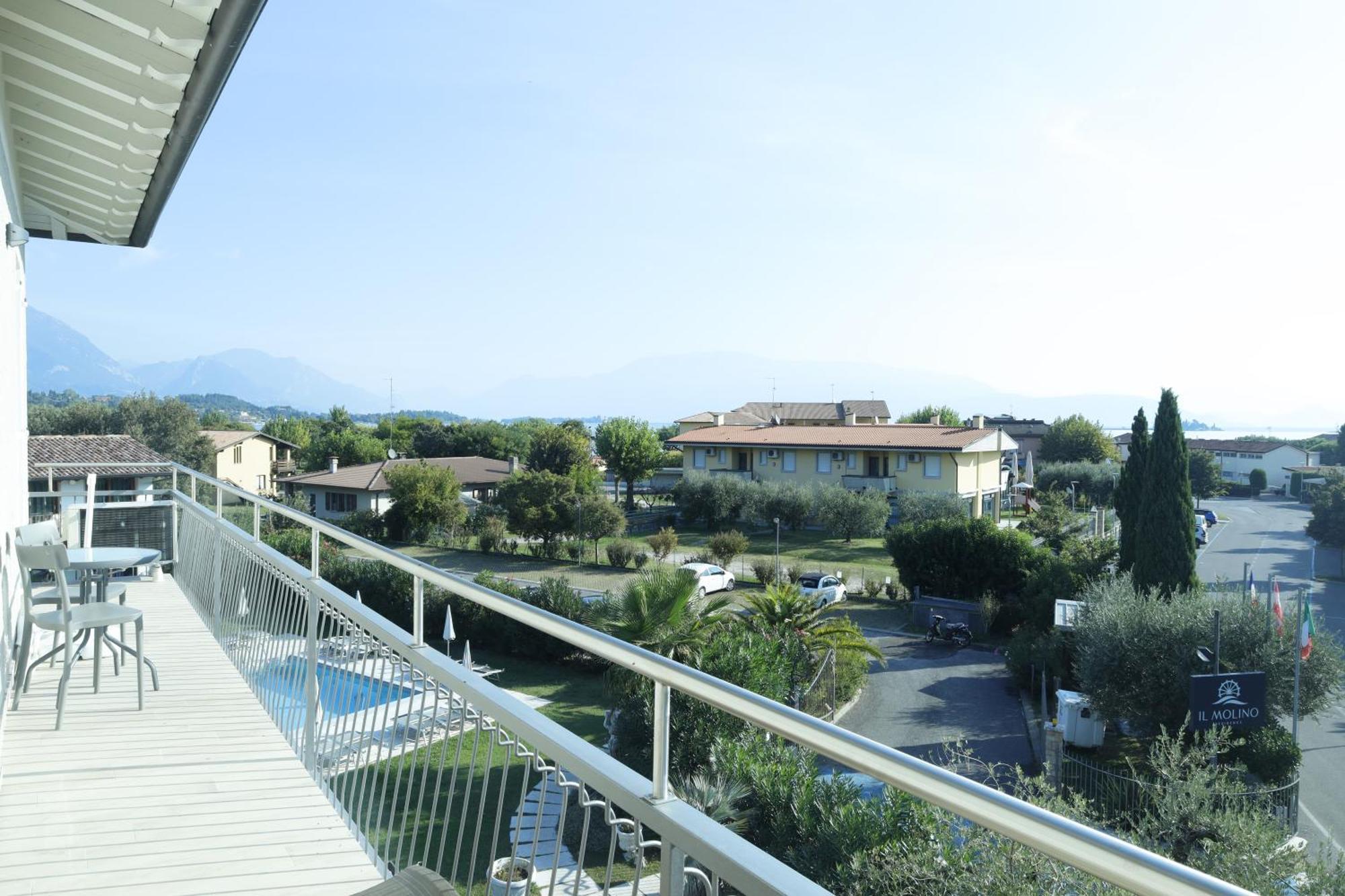 Residence Molino - Holiday Apartments Manerba del Garda Buitenkant foto