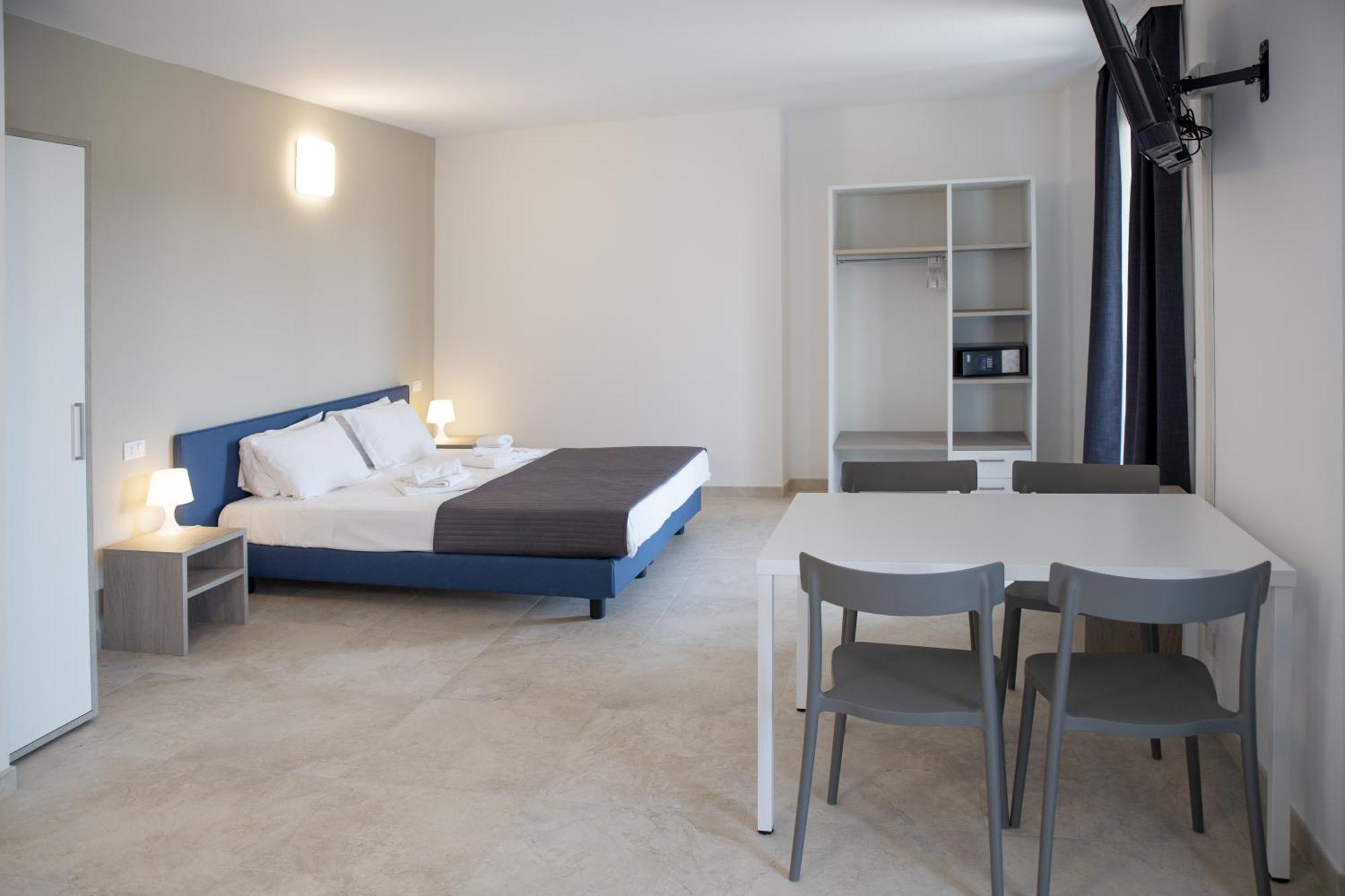 Residence Molino - Holiday Apartments Manerba del Garda Buitenkant foto