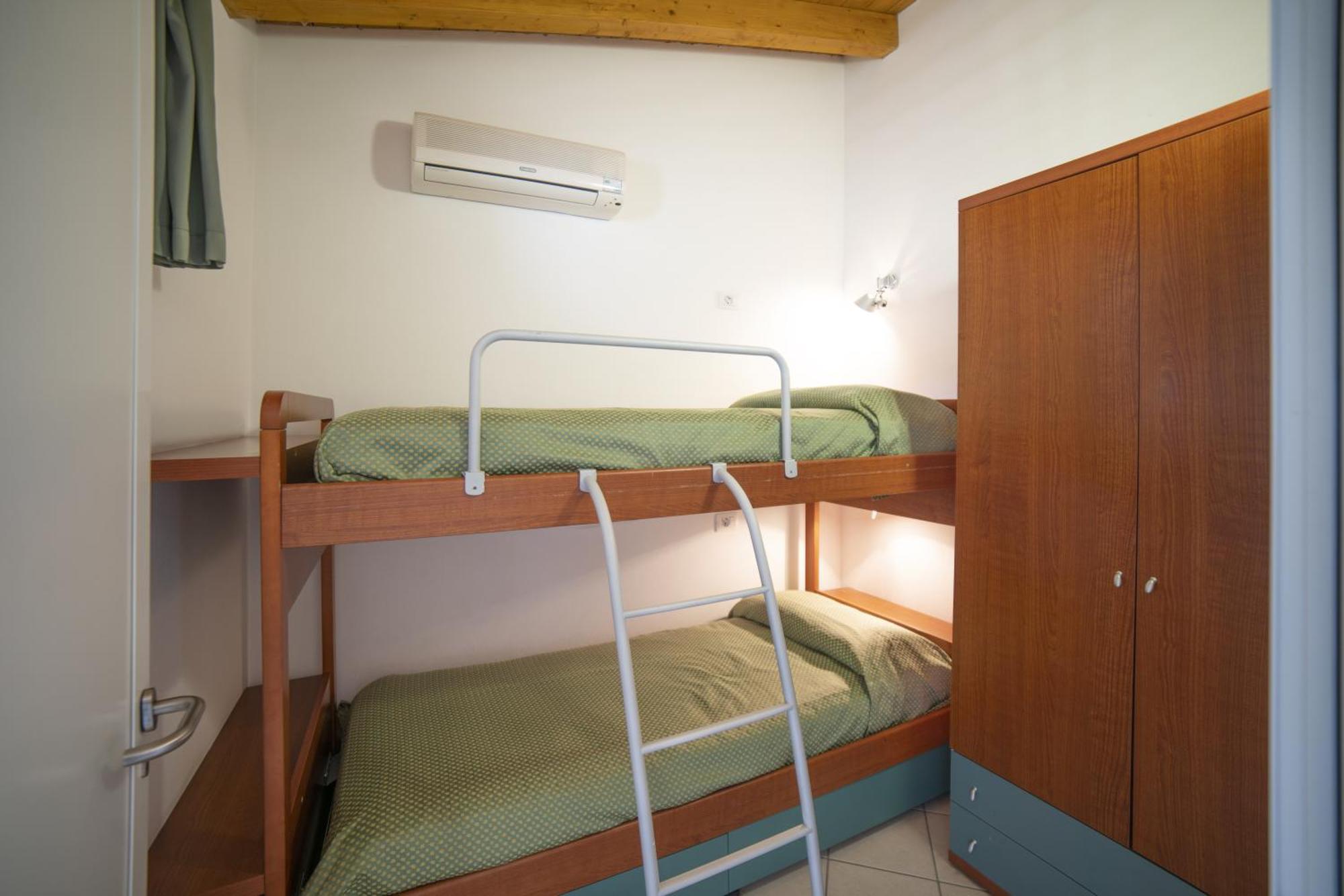 Residence Molino - Holiday Apartments Manerba del Garda Buitenkant foto