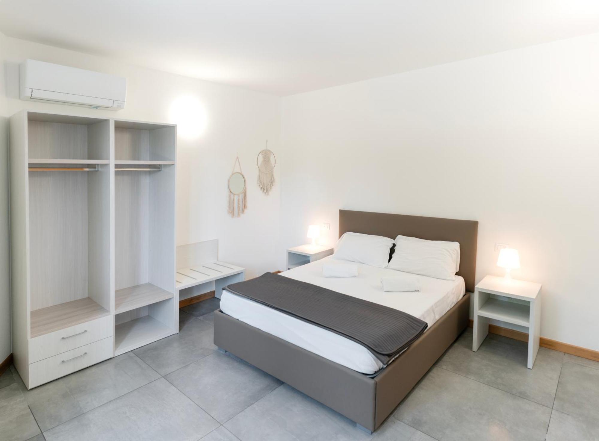 Residence Molino - Holiday Apartments Manerba del Garda Buitenkant foto